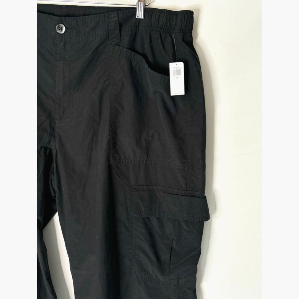 Old Navy Black Straight Leg Pants - Picture 3 of 7